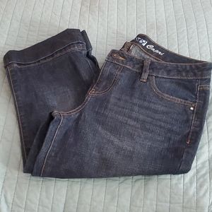 Women's Apt 9 Capri. 10 Petite